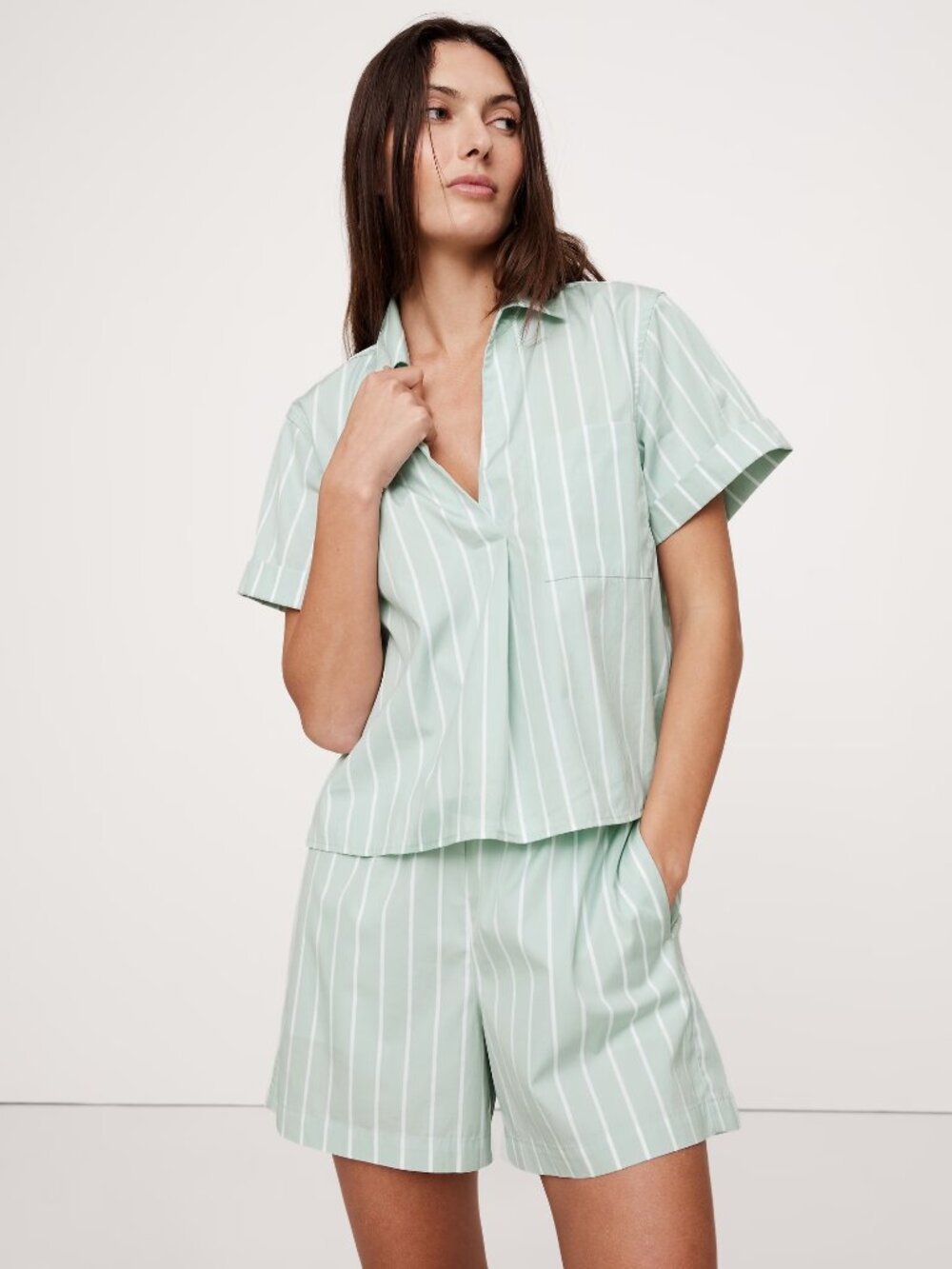 NWT Banana Republic 100% Cotton Mint Green and White Striped Popover Shirt